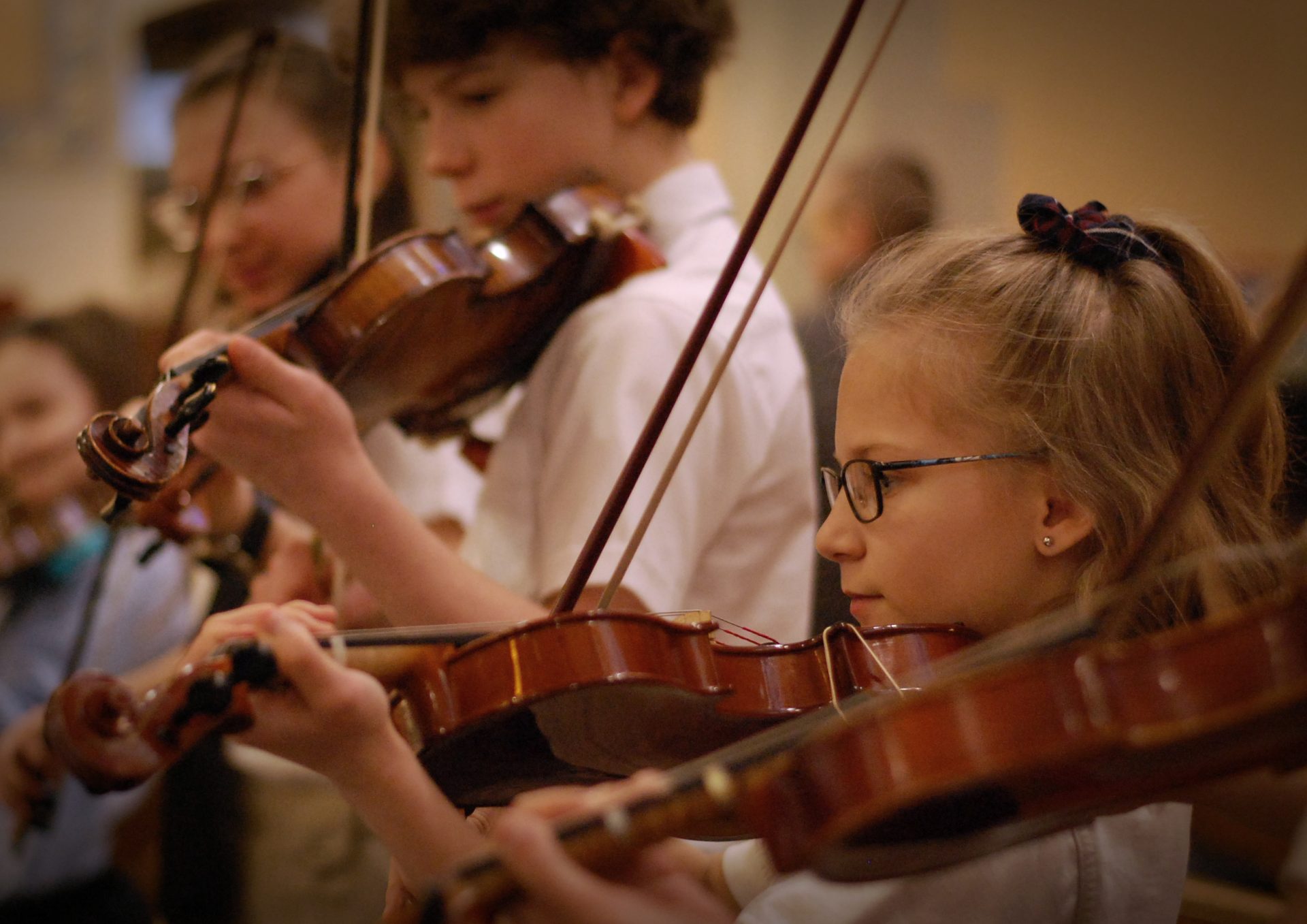 Students playing violin